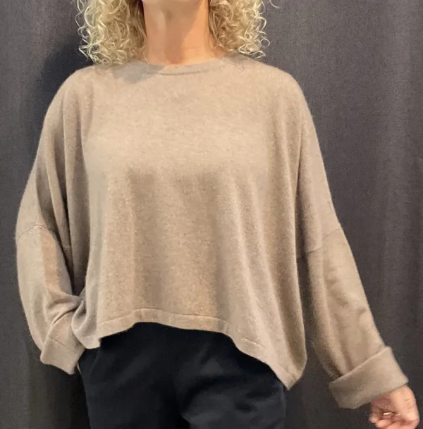 Caroline Crew cashmere Crew Sweater taupe