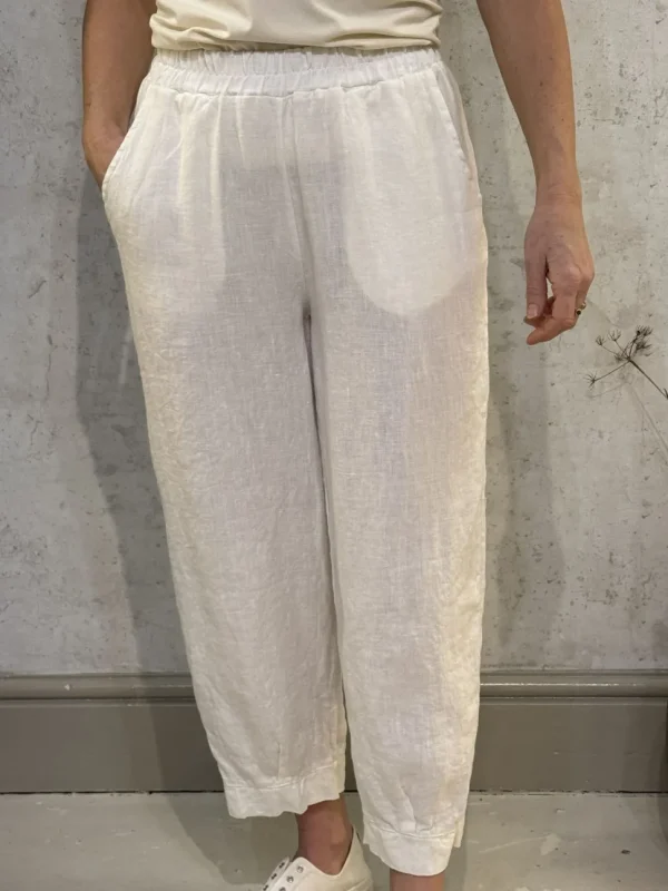 Thing Linen Trousers off white